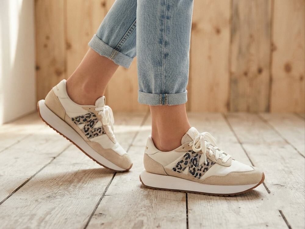 Authentic New Balance 237 Sea Salt Leopard Women Sneakers – Slightly Used